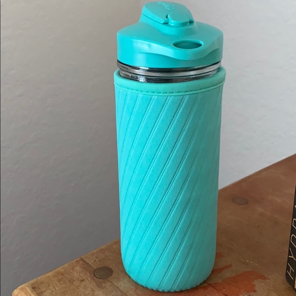 Water Bottle - Picture 3 of 5